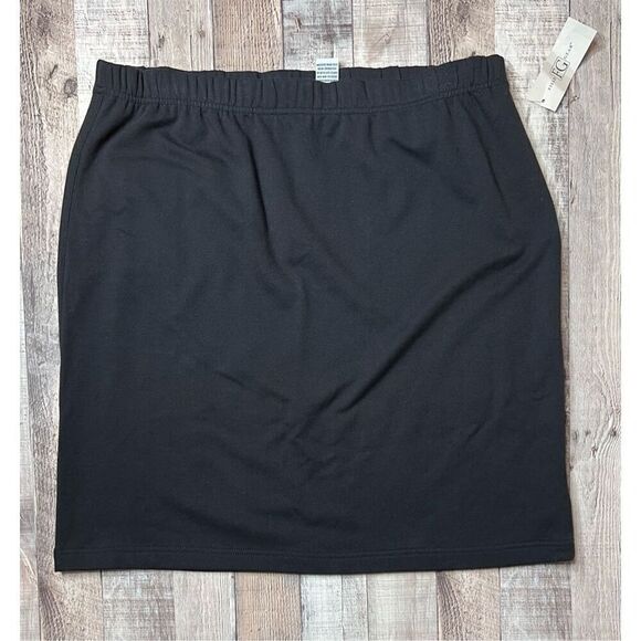 Field Gear Thick Knit Straight Pencil Skirt NWT Washable French Terry Black 8 - Picture 1 of 8
